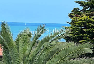 Maison en bord de mer avec jardin 2