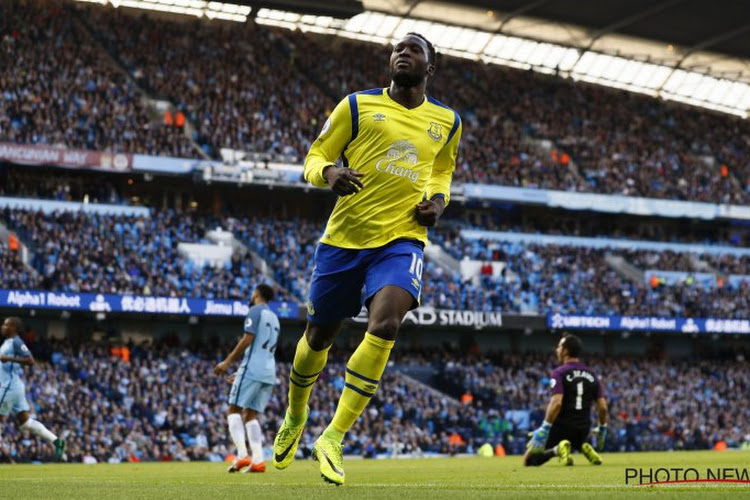 Yannick Bolasie et Romelu Lukaku parlent le lingala sur le terrain