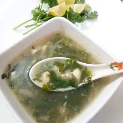 Mushroom Lemon Coriander Soup