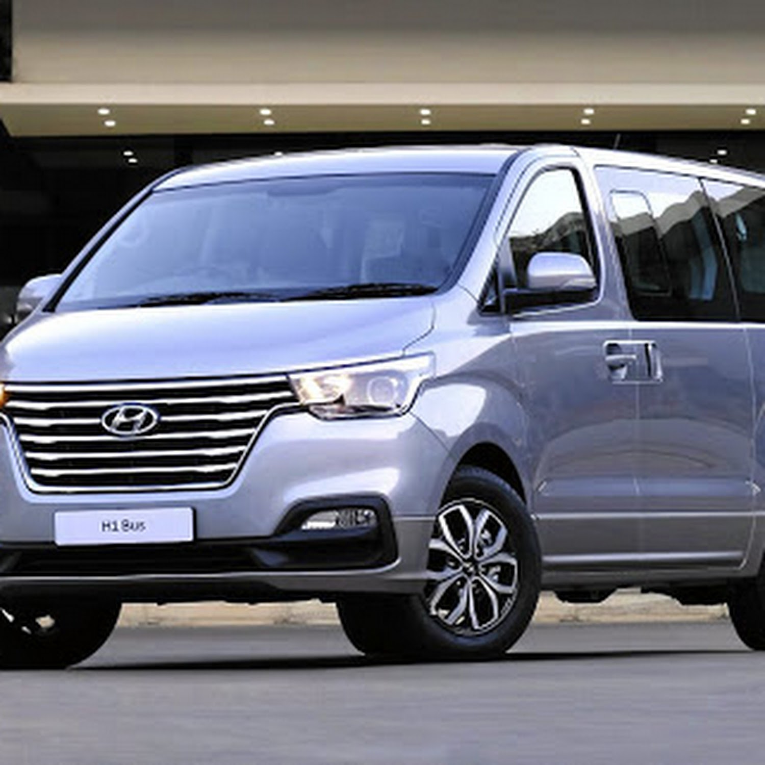 Subtle changes propel touring favourite Hyundai H1