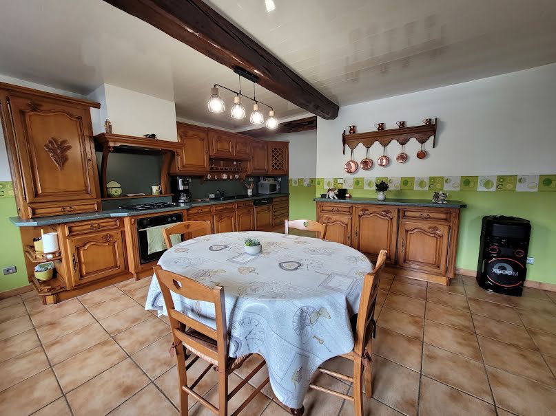 Vente maison 7 pièces 115 m² à Avesnes-sur-Helpe (59440), 265 000 €