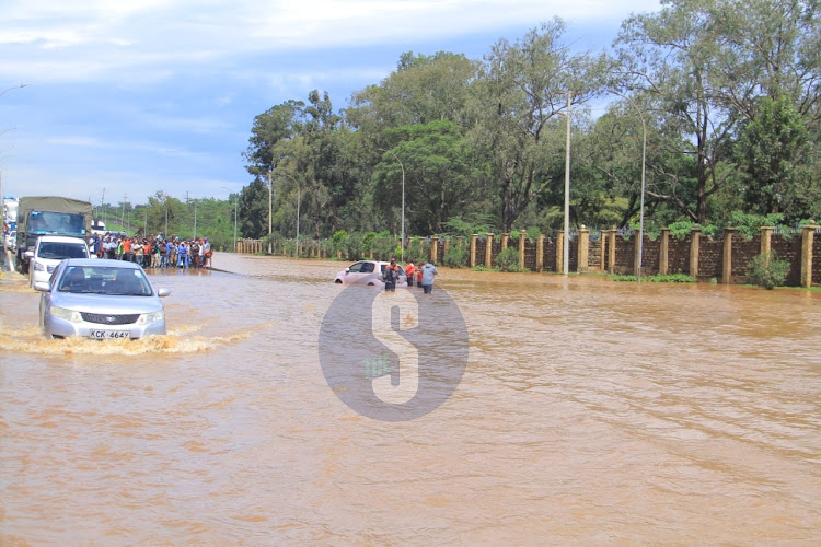 Thika road super highway at Kenyatta university flooded due to heavy rainfall being winessed in the country on May 1, 2024.