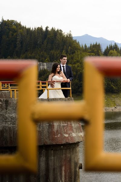 Fotógrafo de casamento Vlad Milonean (milonean). Foto de 8 de fevereiro 2017