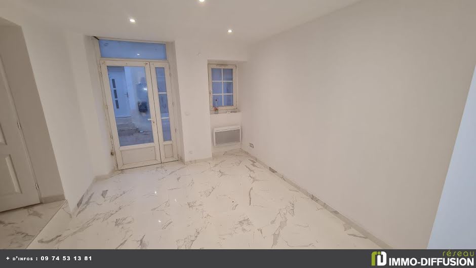 Vente maison 4 pièces 74 m² à Bourg-Saint-Andéol (07700), 150 000 €