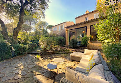 Maison avec terrasse 2