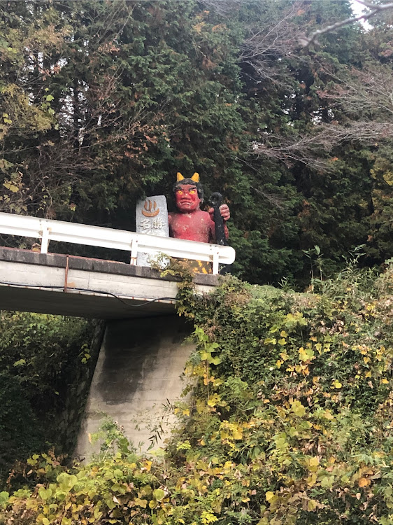 GSの紅葉と愛車・紅葉・休日ドライブ・久々GS・まだまだ現役に関するカスタム事例の投稿画像4枚目