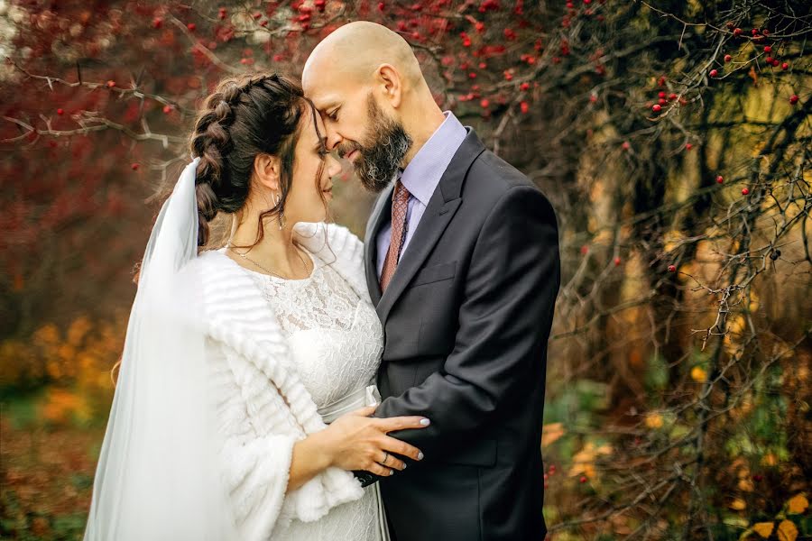 Fotografo di matrimoni Varya Rozhkova (photo-barbara). Foto del 12 febbraio 2020