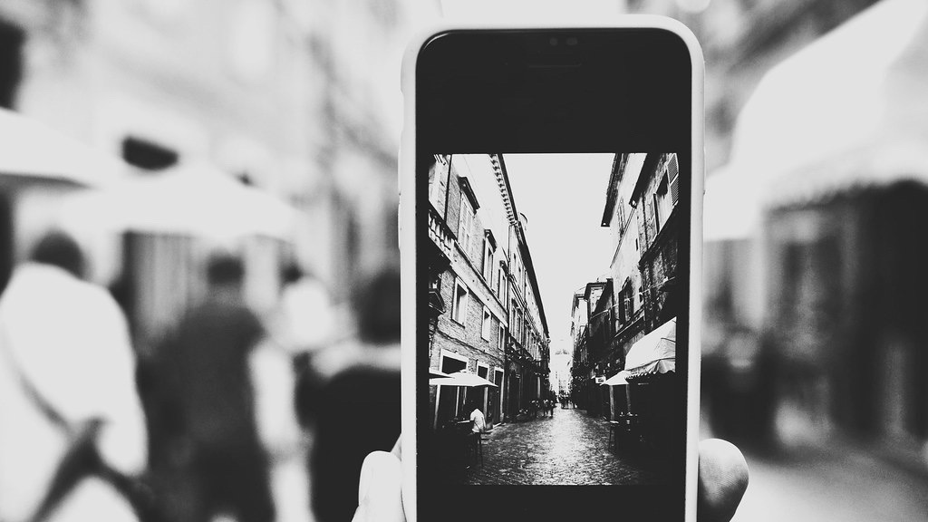 Una passeggiata in centro  di utente cancellato