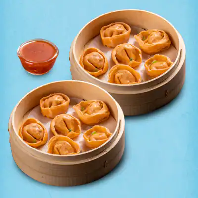 Steamed Paneer Tikka Momos With Momo Chutney - 12 Pcs