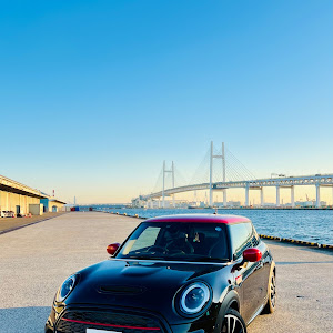 ミニ ハッチバック JCW