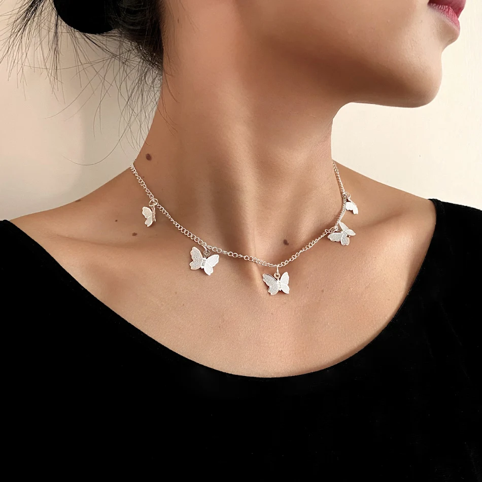 Collier avec pendentif papillon de style simple Élégance quotidienne Bijou pour femme délicat et polyvalent Cadeau parfait pour elle