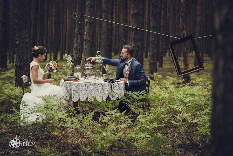 Pulmafotograaf Aleksander Żukowski (zuczekfilm). Foto tehtud 2 aprill 2020