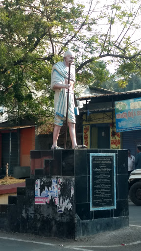 Gandhi Statue