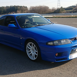 スカイライン GT-R BCNR33