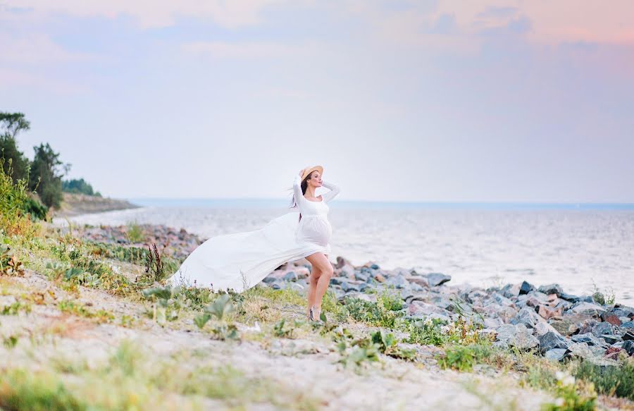 Wedding photographer Irina Zhdanova (novaphoto). Photo of 28 September 2018