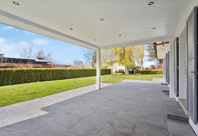 House with garden and terrace 3