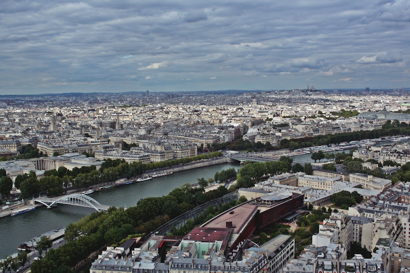 vista tour eiffel di ani