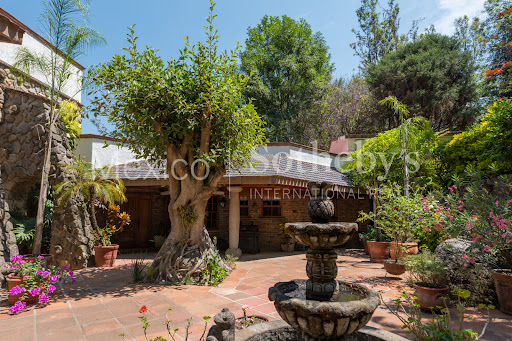Mexico Luxury Real Estate - Homes for Sale