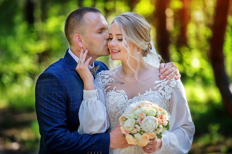 Wedding photographer Roman Zhdanov (romanzhdanoff). Photo of 19 July 2021