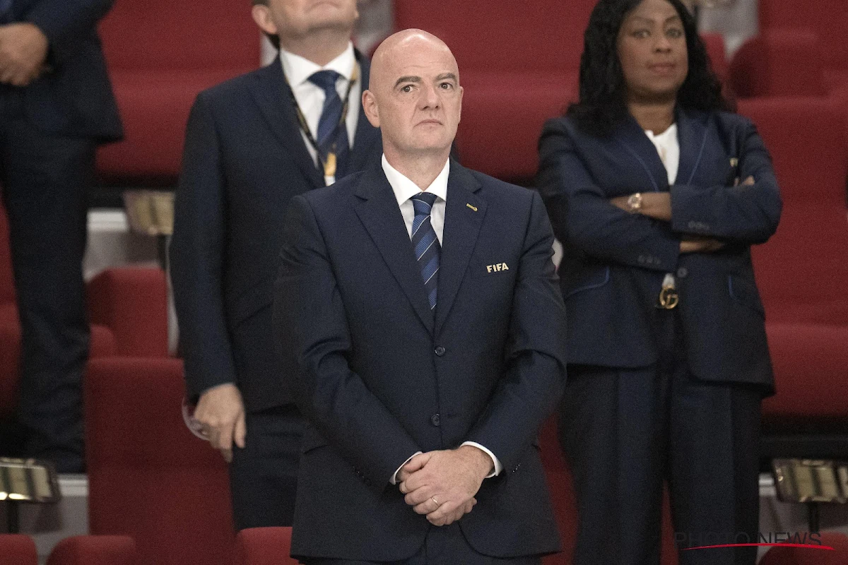 Infantino doet opnieuw alsof zijn neus bloedt over toewijzing van WK