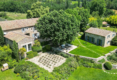 Maison avec piscine 20