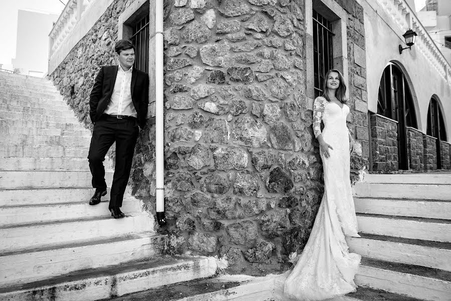 Wedding photographer Maksim Prikhodnyuk (photomaxcrete). Photo of 8 November 2018