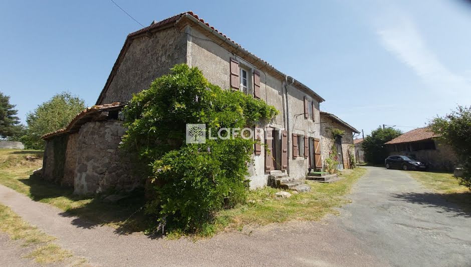 Vente ferme 5 pièces 125 m² à Augignac (24300), 124 200 €