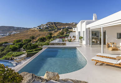 Villa avec piscine en bord de mer 7