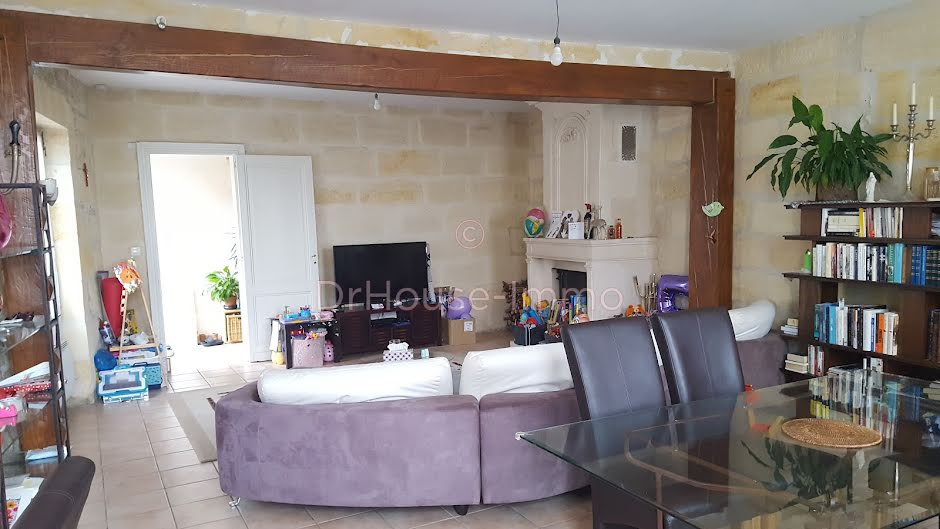 Vente maison 5 pièces 130 m² à Lamarque (33460), 149 990 €