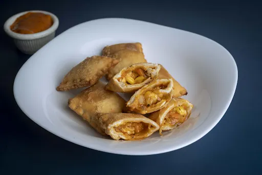 Pizza Pockets Cheesy Veg - 4pc