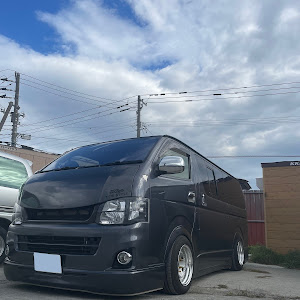 ハイエースバン KDH206V