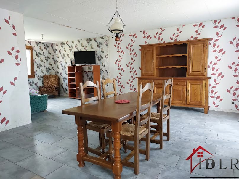 Vente maison 6 pièces 115 m² à Wassy (52130), 142 000 €