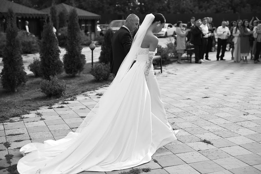 Fotógrafo de casamento Aleksandr Litvinov (zoom01). Foto de 22 de março