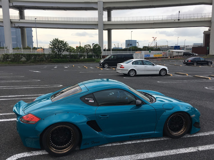 3シリーズ セダンのCayman・stancenation・excitingporsche・pandem・Porscheに関するカスタム事例の投稿画像1枚目