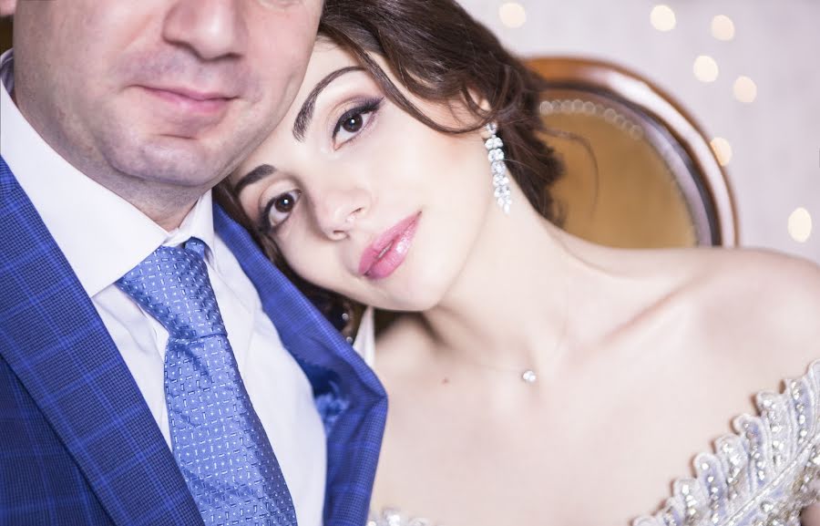 Wedding photographer Ekaterina Ikramova (katyaikramova). Photo of 20 December 2015