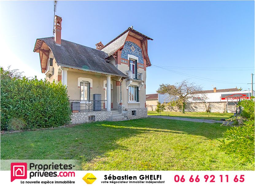 Vente maison 9 pièces 115 m² à Romorantin-Lanthenay (41200), 182 875 €