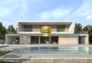 Villa with pool and terrace 12