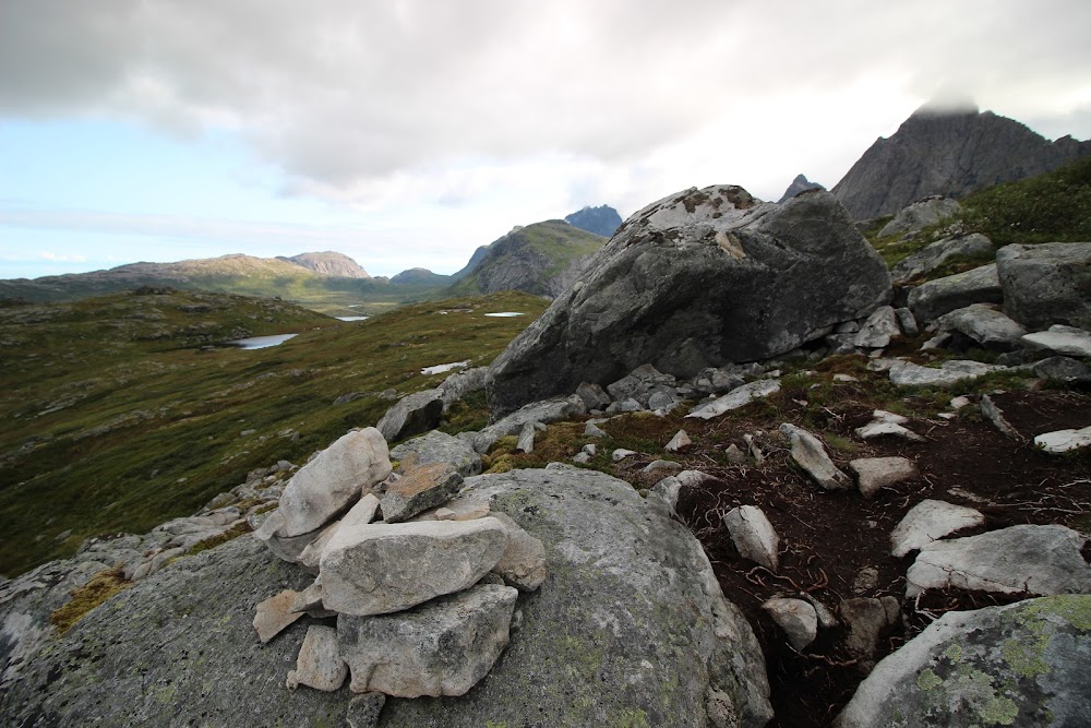 Каникулы троллей на островах Senja, Vesteralen и Lofoten в августе 2018