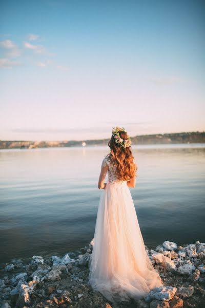 Wedding photographer Denis Khuseyn (legvinl). Photo of 7 October 2019