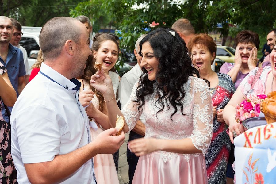 Fotógrafo de casamento Oksana Ichalovskaya (ichalovskaya). Foto de 15 de outubro 2017