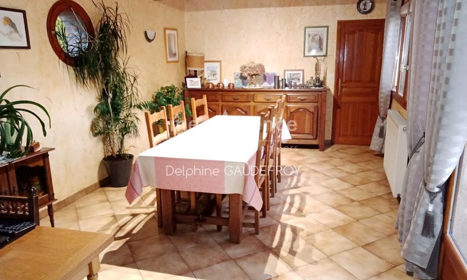 Vente maison 4 pièces 118 m² à Bresle (80300), 264 000 €