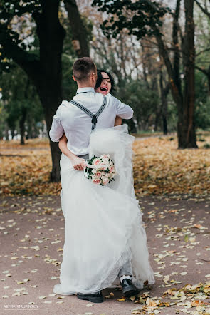 शादी का फोटोग्राफर Artem Strupinskiy (strupinskiy)। अक्तूबर 30 2019 का फोटो