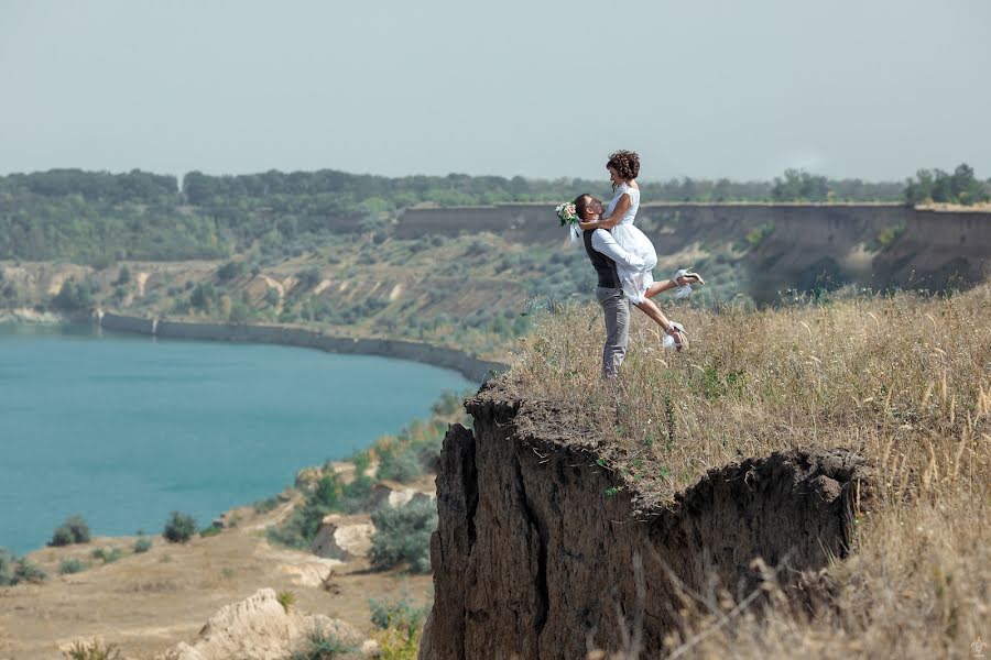 結婚式の写真家Sergey Yurchenok (joker777)。2019 4月12日の写真