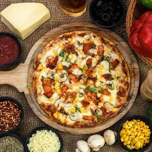 Chicken Mushroom Corn Pizza