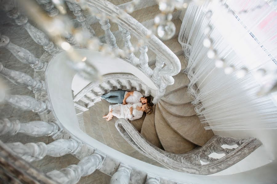 Wedding photographer Lesya Cykal (lesindra). Photo of 20 January 2019