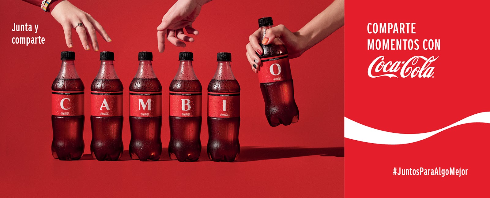 botellas pequeñas de Coca-Cola con letras en la etiqueta