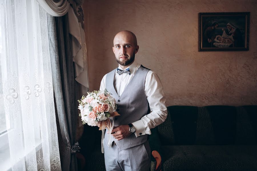 Photographe de mariage Aleksandr Kostosyak (saniol). Photo du 16 août 2020