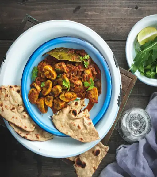 Mushroom Tikka Masala & Butter Tandoori Roti (2 Pc.)