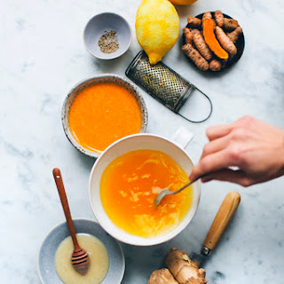 Ginger and turmeric face mask