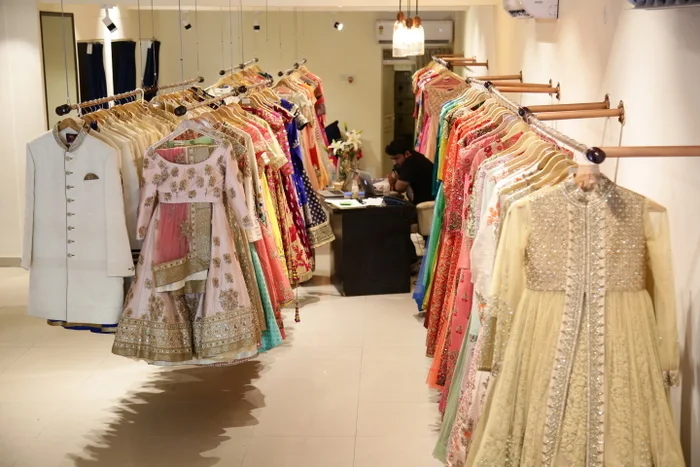 Top Luxury Personal Stylists & Shoppers in Mumbai, Bangalore and Delhi